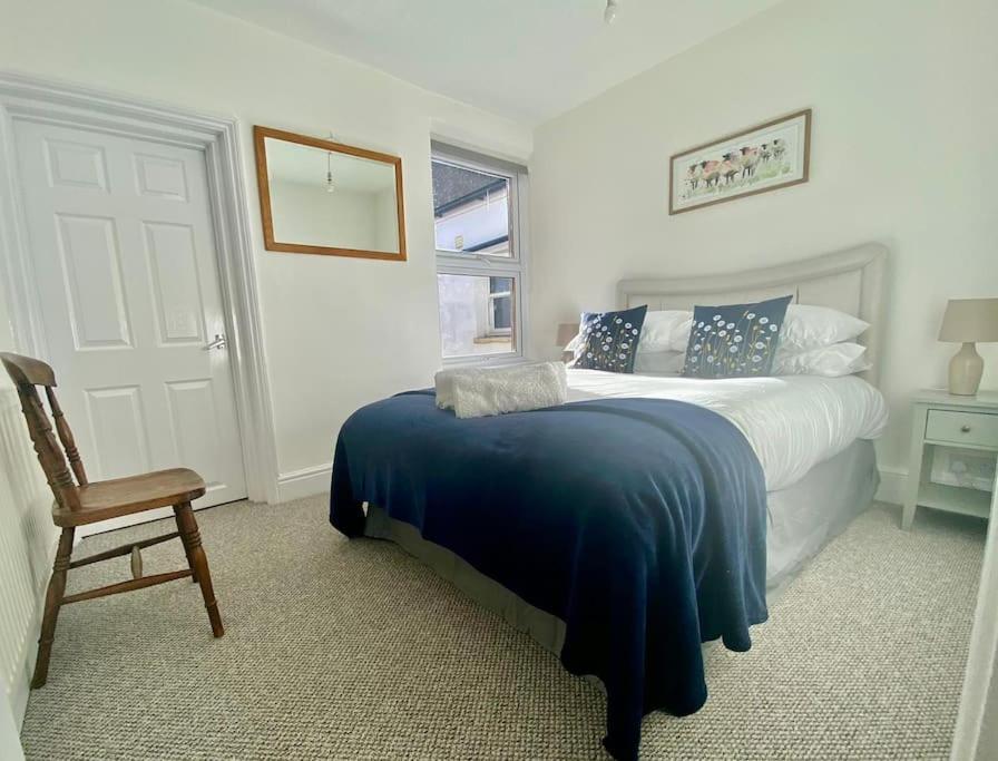 64 Bath Road - Central To Cheltenham Bagian luar foto